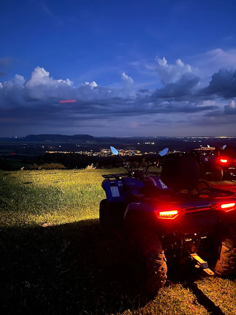 Quadriciclo Off Road Noturno